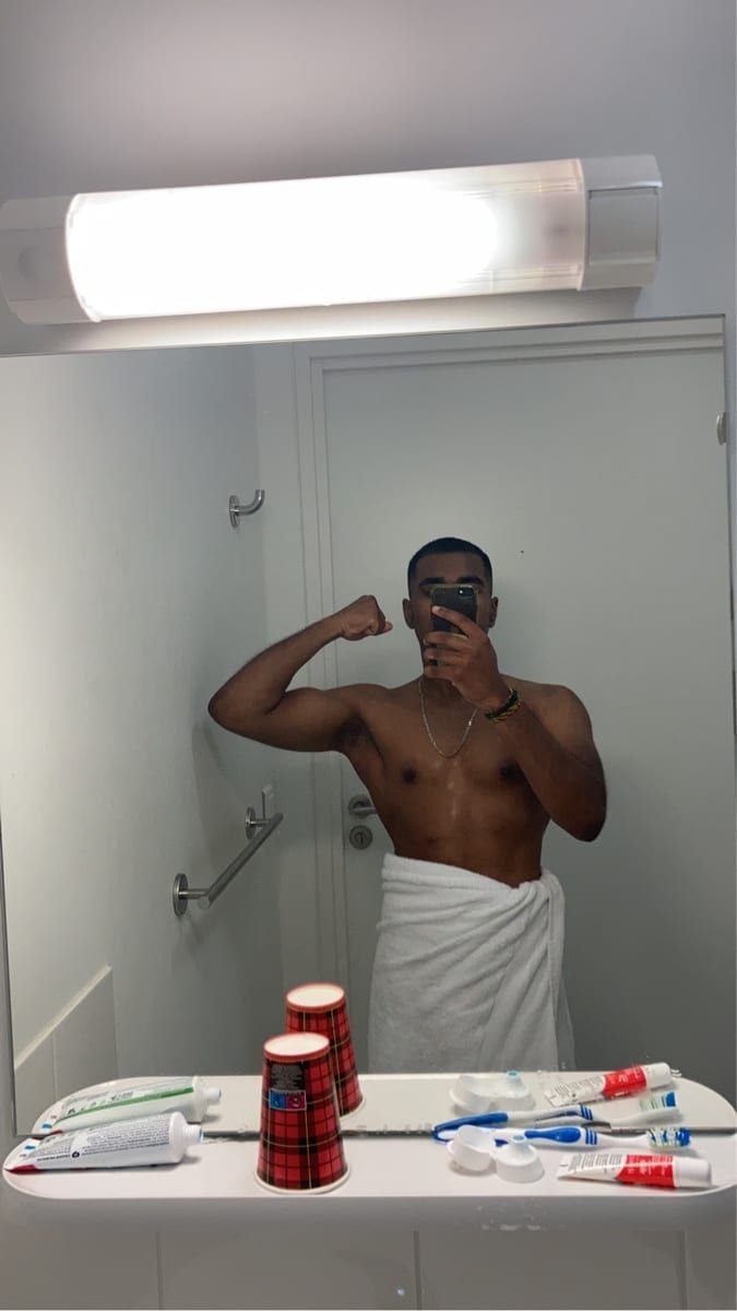 Profil de Vlado